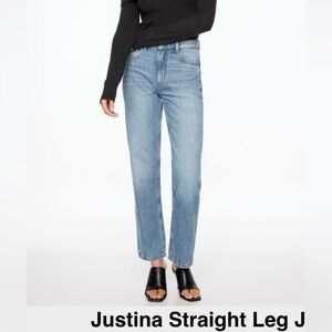 NWT Dynamite Straight Leg Jeans size 4/27 mid-wash blue